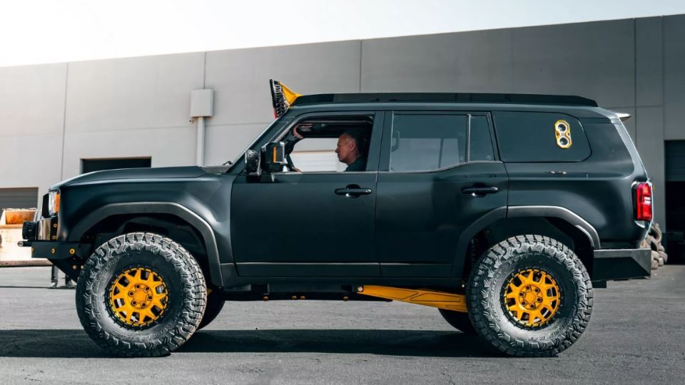 آمادهسازی لندکروزر 2024 برای باجا 500